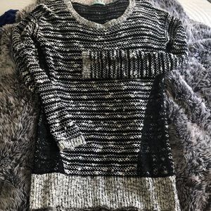 Maurice’s Scoop Neck Patterned Sweater